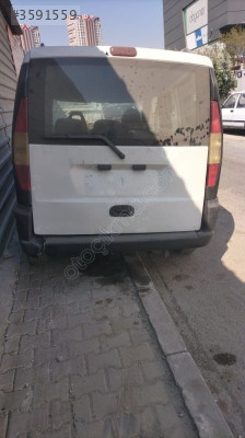 Fiat Doblo bagaj kapağı