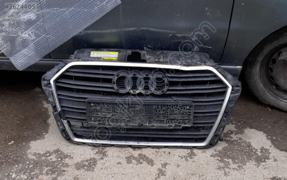AUDİ A3 ÖN PANJUR