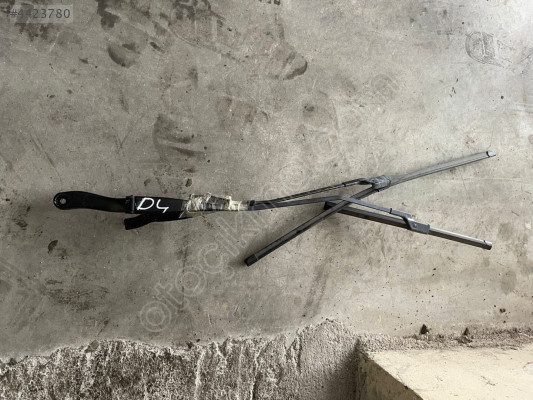 FİAT DOBLO D4 SİLECEK KOLLARI ORJİNAL ÇIKMA