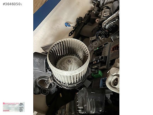 PEUGEOT 301 ( C ELYSEE ) KALORİFER MOTORU ORİJİNAL...
