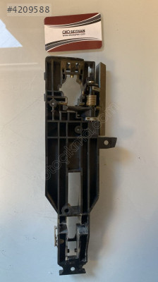 8061121133 Nissan qashqai sol ön kapı kolu braketi