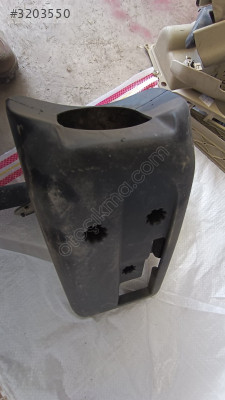 Volvo direksiyon alt üst kapak