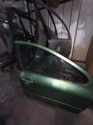 PEUGEOT 307 SAĞ ÖN KAPI ORJİNAL ÇIKMA PEJO