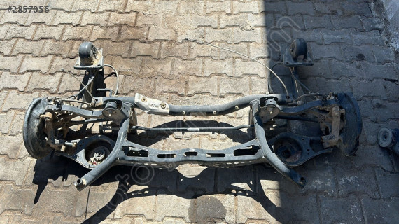 2011-2015 JETTA ARKA DİNGİL ORJ ÇIKMA