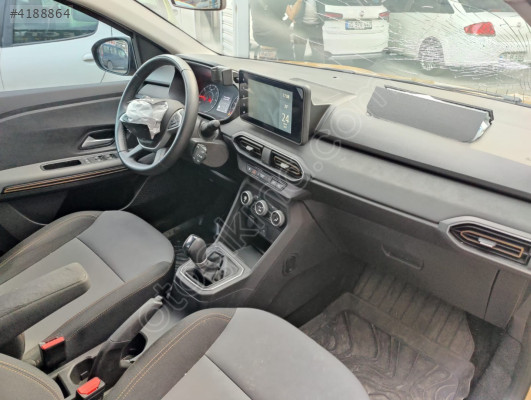 2024 Dacia Sandero GÖĞÜSLÜK-TORPİDO