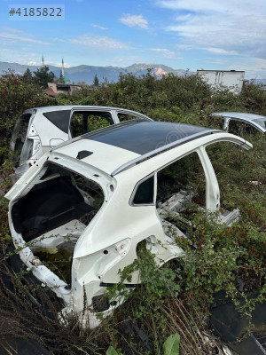 QASHQAİ CAM TAVAN ARKA HATASIZ ORJİNAL ÇIKMAAA PARÇA