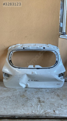 RENAULT CLİO 4 BAGAJ KAPAĞI