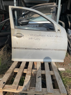 VW BORA SAĞ ÖN KAPI ORJİNAL ÇIKMA GRİ 1999 2004
