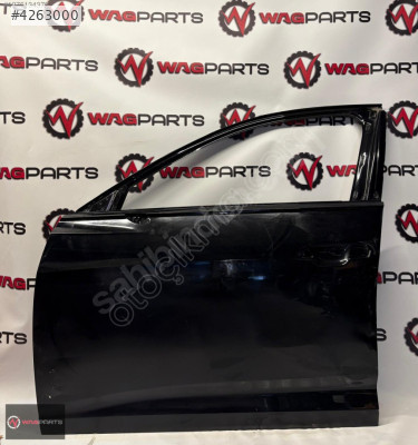 2021 - 2024 AUDİ A3 SOL ÖN KAPI 8Y0831051