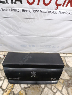 Peugeot 407 Boş Bagaj Kapağı