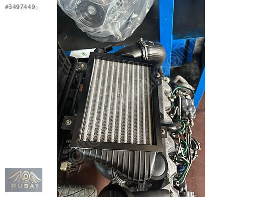 VW TRANSPORTER T4 2.5TDİ ÇIKMA ORJİNAL TURBO RADYATÖRÜ İNTERCOOL