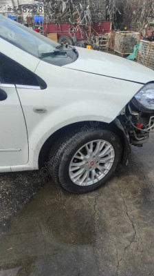 FİAT LİNEA SAĞ ÖN ÇAMURLUK ÇIKMA