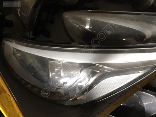 HYUNDAİ İX 35 SAĞ FAR