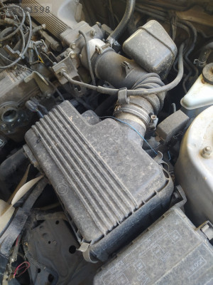 ÇIKMA TOYOTA COROLLA 101 EFSANE KASA HAVA FİLTRESİ KUTUSU