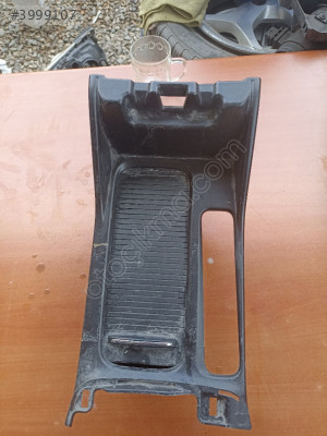 Honda Civic Fb7 Orta Konsol Bardaklık