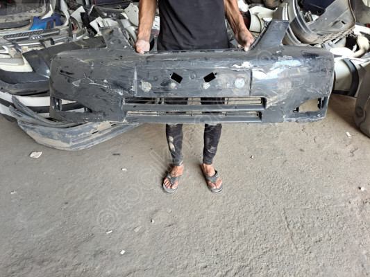 Corolla hatback ön tampon 2006--