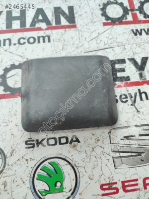 333601545 Opel Corsa d arka koltuk vida kapağı