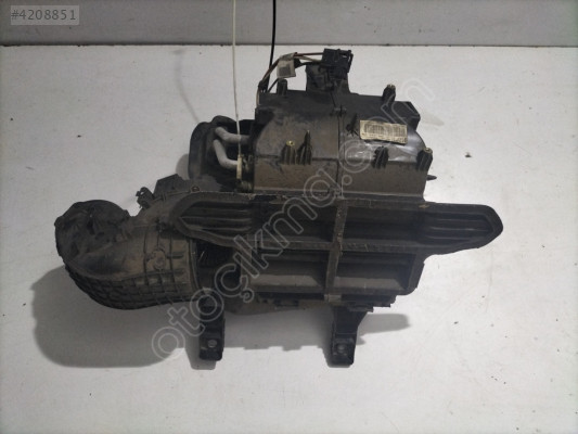 03741 RENAULT MASTER 2 KALORİFER KAZANI