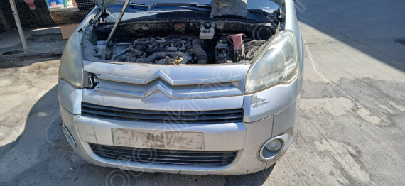Citroen berlingo çıkma ön tampon