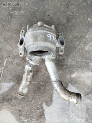 PORSCHE PANAMERA 3.64.8 TERMOSTAT YUVASI 9481061800R
