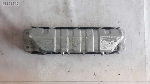 Mercedes E 213 DİZ AİRBAG A2138600302