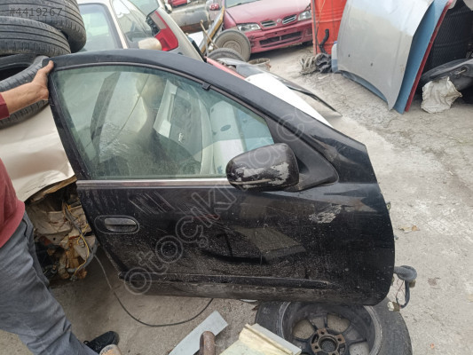 nissan almera n16 2000-2006  sağ ön kapı