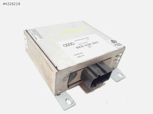 Audi A4 B6 B7 Harman Bas Amfisi 8E9035223 Orijinal Çıkma