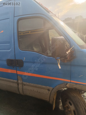 Iveco daily sağ ön kapı