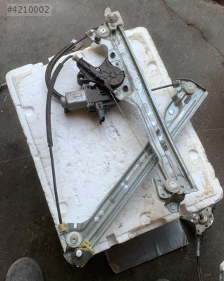 renault megane 4 sağ ön cam krikosu ve cam motoru