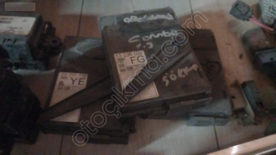Opel corsa c merkezi kilit beyni