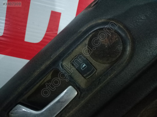 VOLKSWAGEN PASSAT B5 SOL ARKA CAM DÜĞMESİ