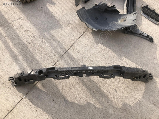 BMW 3 SERİ G20 ÖN TAMPON KÖPÜĞÜ 51117422212