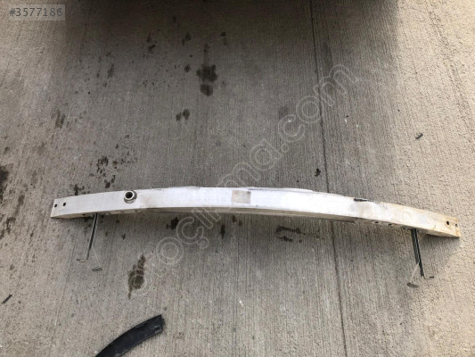 MERCEDES C SERİSİ W204 W207 ÖN TAMPON DEMİRİ 2046205834
