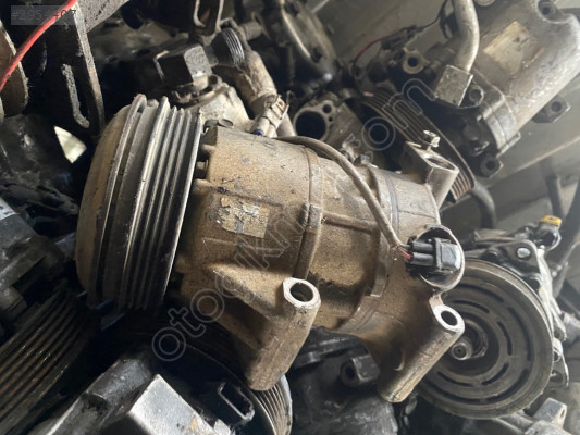 Toyota Yarış klima Komperesörü