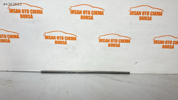 Renault Fluence sağ ön kapı cam sıyırıcı orjinal sökme