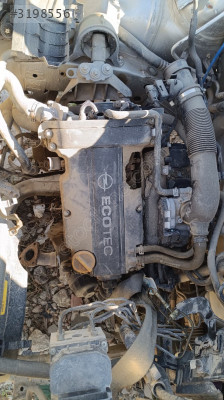Opel Astra 1.4 benzin 2006 model motor komple
