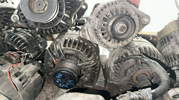 Orjinal Çıkma Volvo s60 şarj dinamosu
