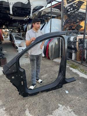 Ford Courier Sol Ön Direk Frangart Sacı