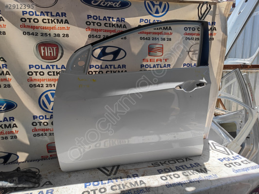 Hyundai i30 ön sol kapı Orjinal 2012-2016 göçük hasarlı beyaz