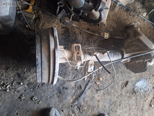 Nissan Navara Orjinal Sol Arka Aks 2005 2006