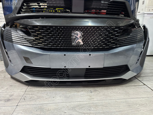Peugeot 3008 ön tampon dolu sökme model 2021-2024