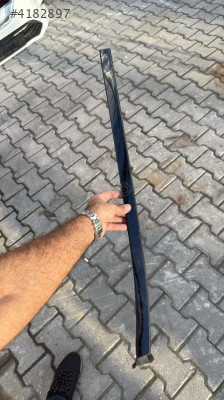 W204 sol ön cam çıtası