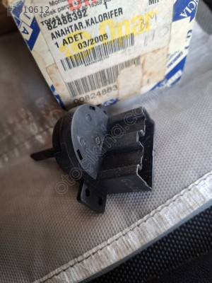 Fiat maria kalorifer kumanda düğmesi 82486392