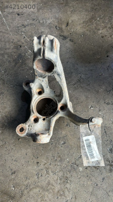 Seat leon  sağ ön taşıyıcı