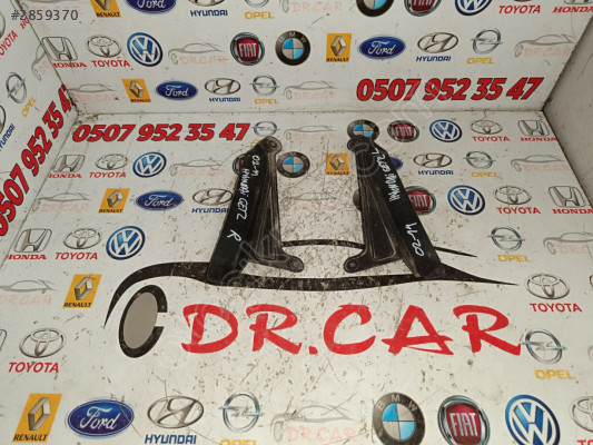 HYUNDAİ GETZ 2002-11 ÖN CAM IZGARA PLASTİĞİ ORİJİNAL 81476-1C000