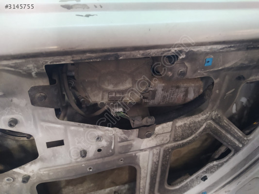 ÇIKMA FİAT DOBLO ÇİFT BAGAJ SİLECEK MOTORU