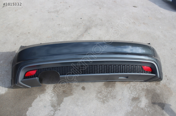 AUDI A1 ÇIKMA ORJİNAL ARKA TAMPON
