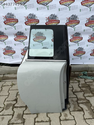 MİNİ COOPER CLUBMAN R55 SOL ARKA KAPI SÖKME ORİJİNAL