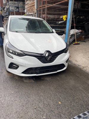 RENAULT CLİO 5 DOLU ÖN KOMPİLE