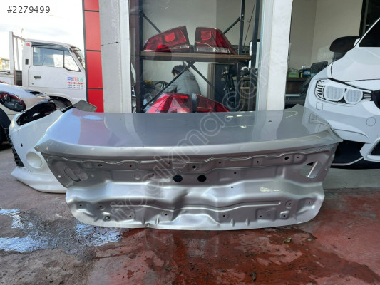 RENAULT MEGANE 4 BAGAJ KAPAĞI ORJİNAL